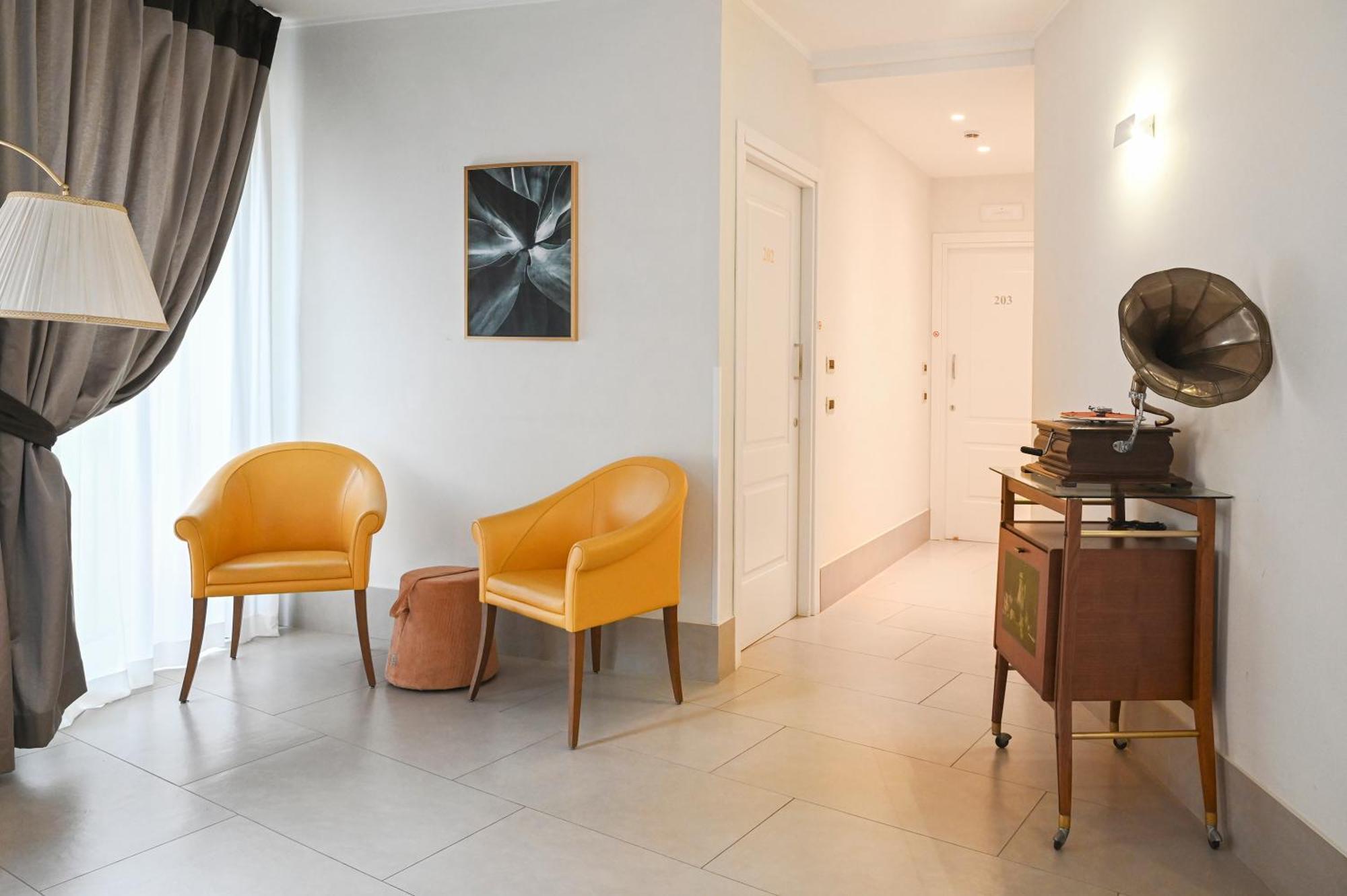 Relais Palazzo Duomo B&B Нола Экстерьер фото